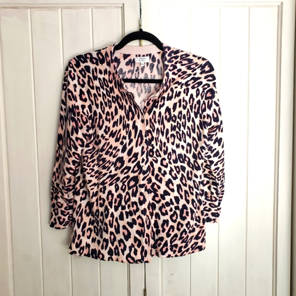 Crown & Ivy Cardigan